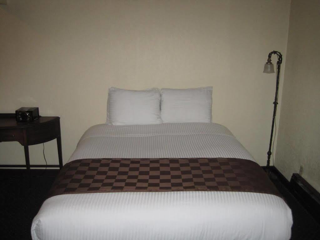 College Inn Hotel Сіетл Екстер'єр фото