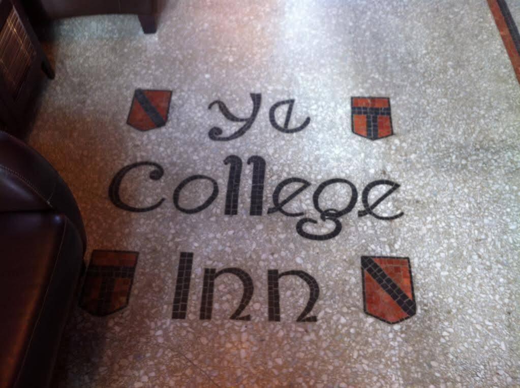 College Inn Hotel Сіетл Екстер'єр фото