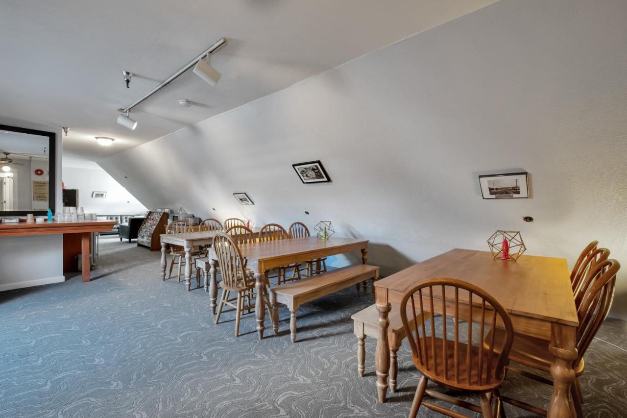 College Inn Hotel Сіетл Екстер'єр фото